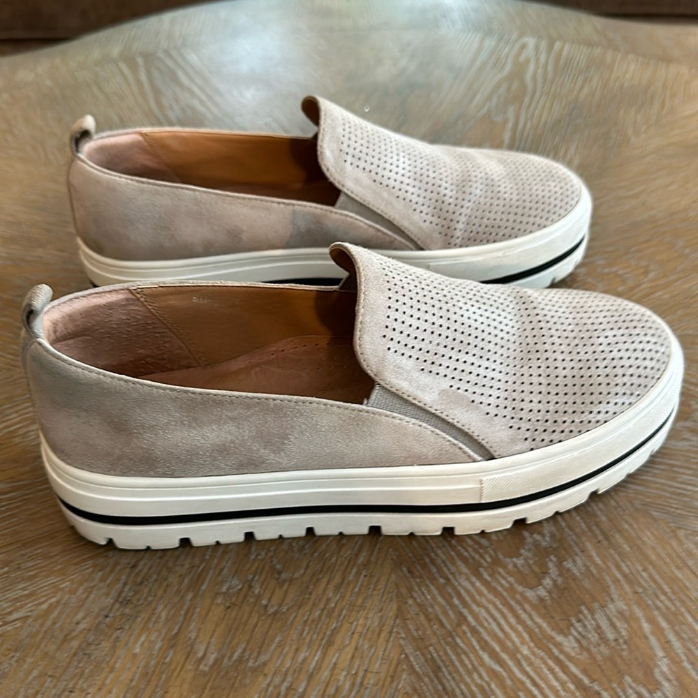 Caslon Slip On Platform